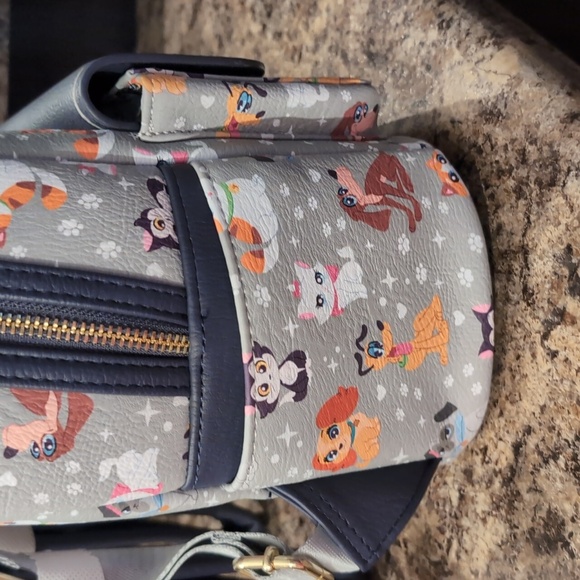 Disney Parks Exclusive Loungefly Mini Backpack - Cats and Dogs - Picture 6 of 7